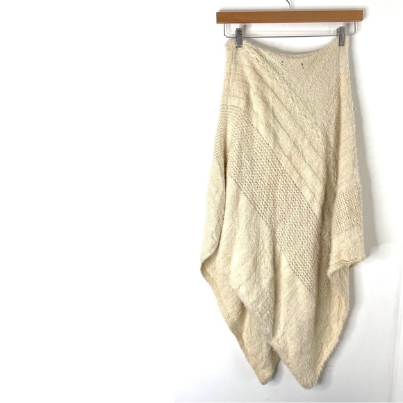 Urban Outfitters Do Everything In Love Neutral Rib Neck Glitter Poncho Sweater - Picture 4 of 6